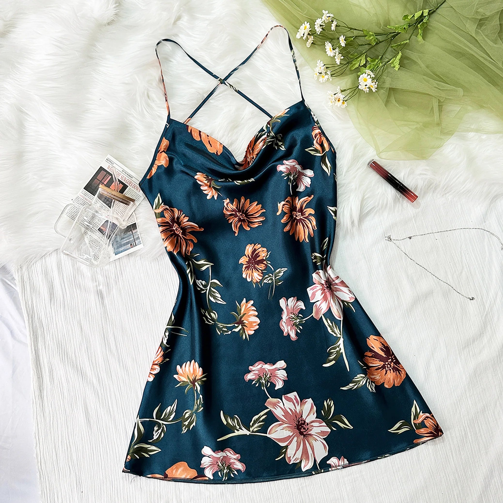 Summer Slip Dress in Thin Ice Silk Silk Nightdress Imitation Silk Sexy Print Halter Slip Nightdress Women